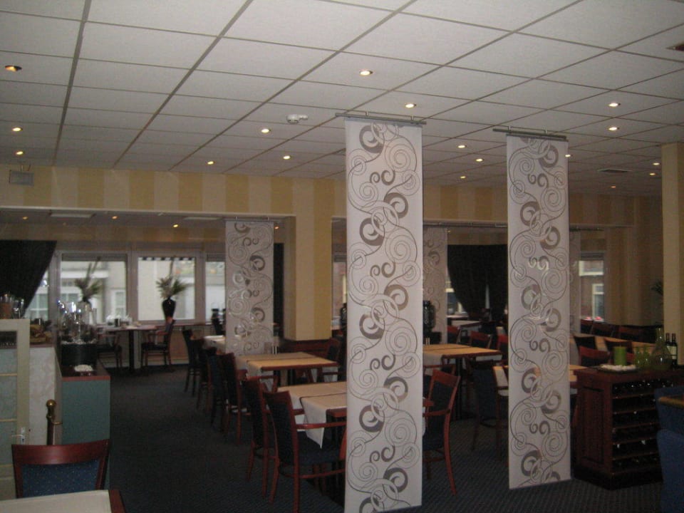 Frühstücksraum Bar und Restaurant Hotel Astoria