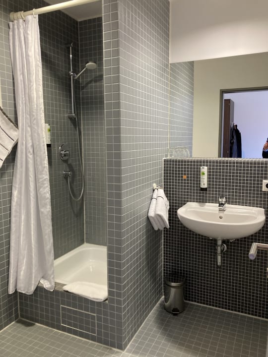 Zimmer Internationales Studierendenhotel Stuttgart