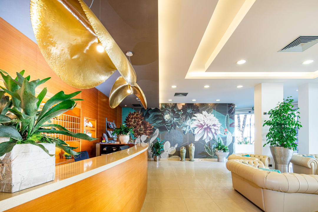 Lobby Hotel Parigi