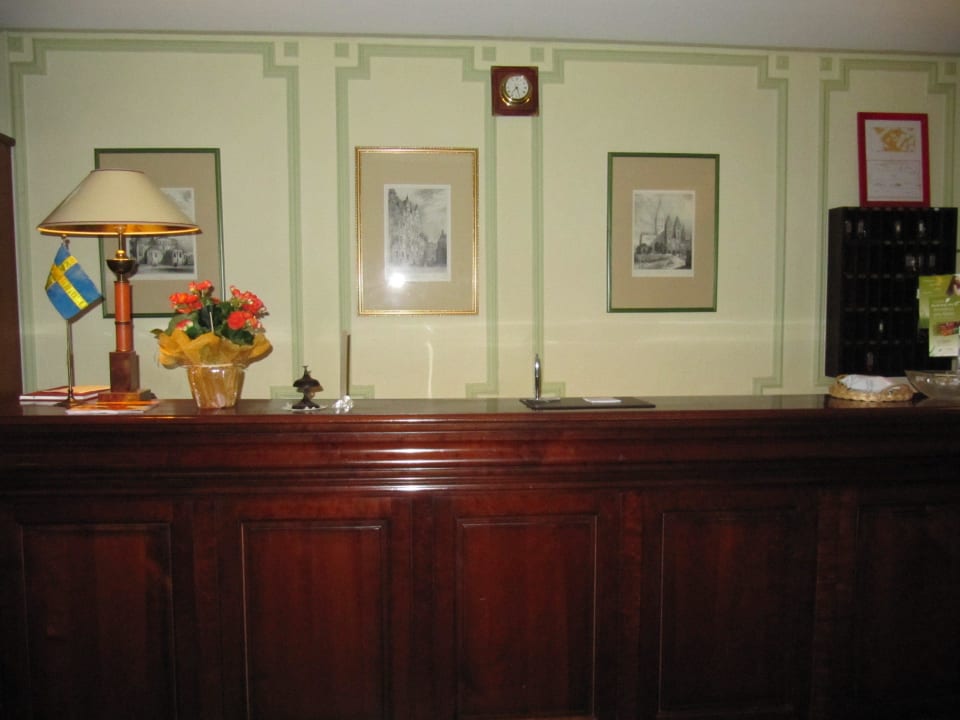 Empfang Hostellerie Des Trois Pigeons