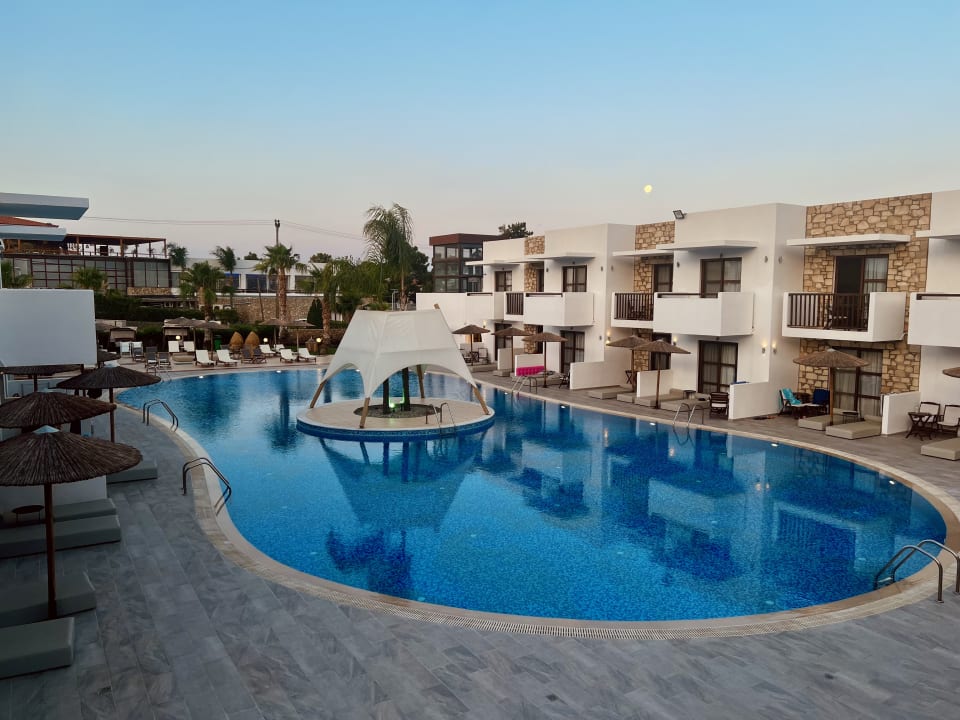 Pool The Costa Lindia Blue Star - Adults only