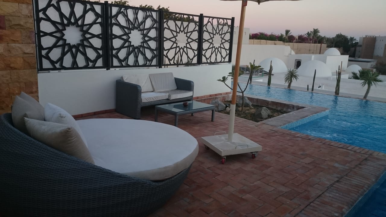 Pool Fort Arabesque Resort, Spa & Villas