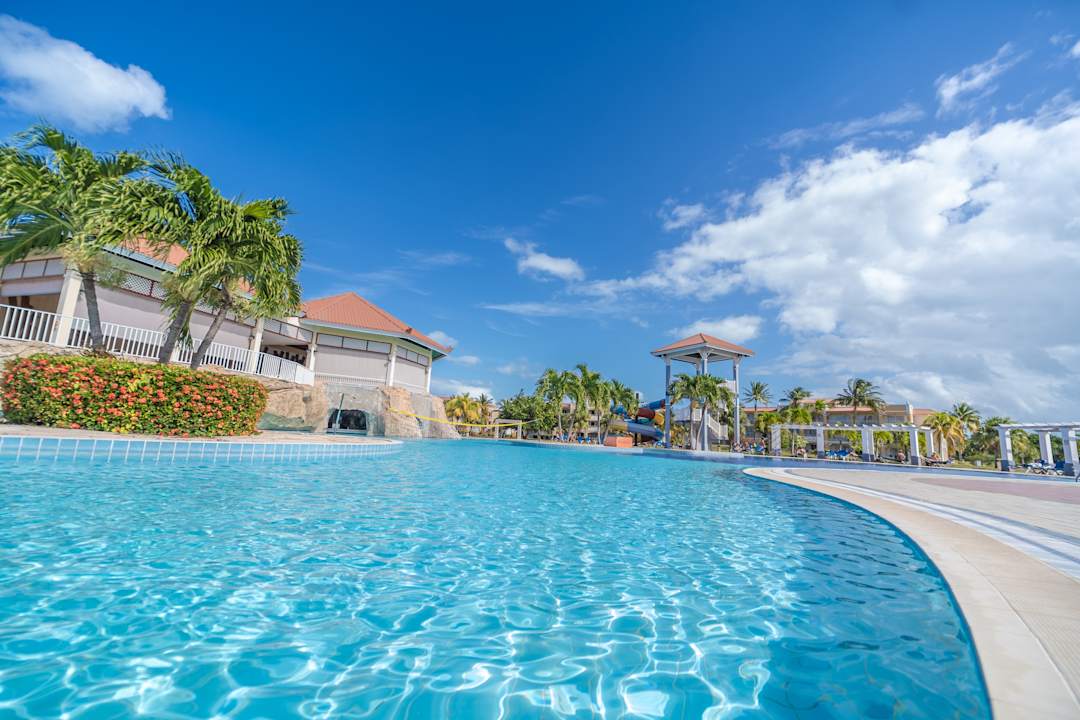 Pool Resonance Musique Varadero