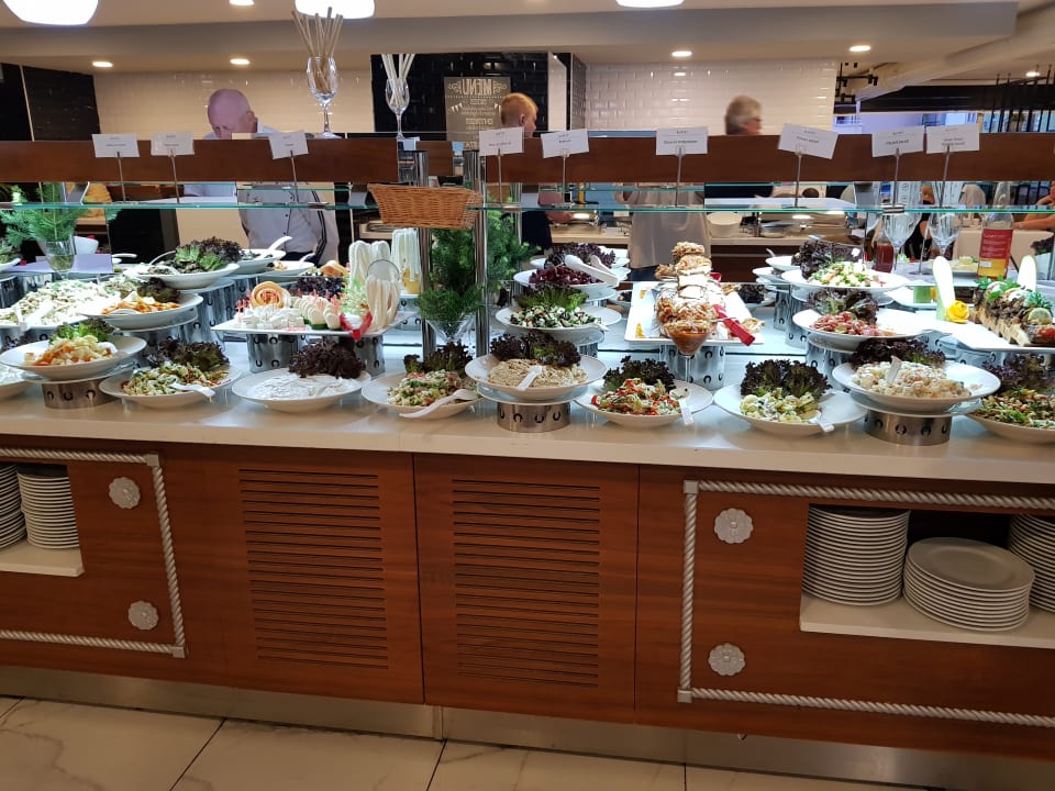 Leckere Auswahl  Sunprime C-Lounge