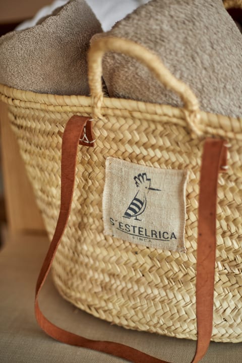 Zimmer Finca Sestelrica