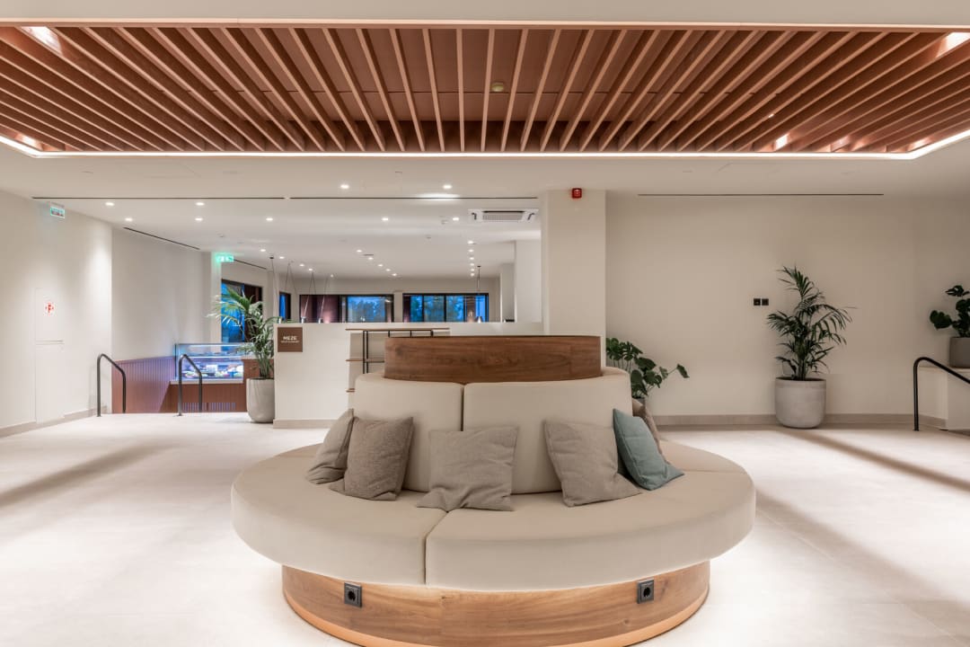 Lobby Domes Aulūs Zante, Autograph Collection