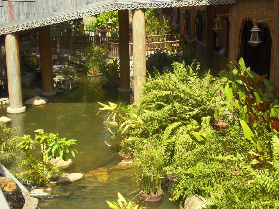 Teich Santhiya Koh Phangan Resort & Spa