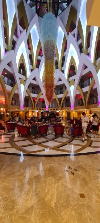 Lobby Granada Luxury Okurcalar