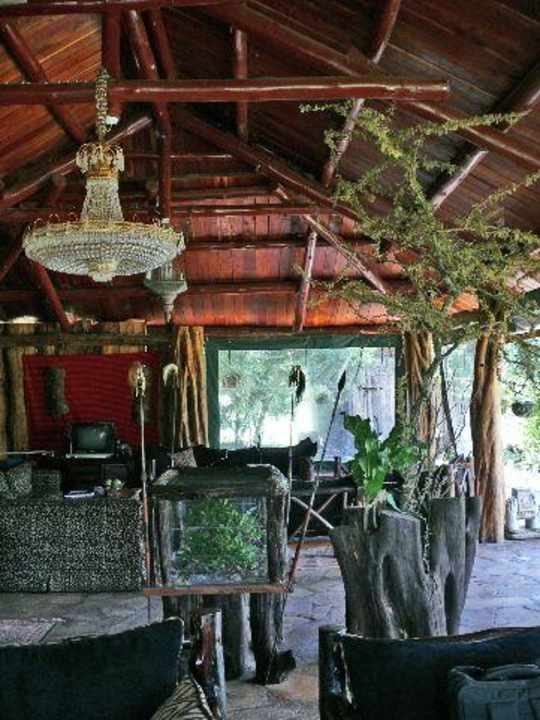 Loungebereich mit Wohlfühlfaktor Royal Mara Safari Lodge