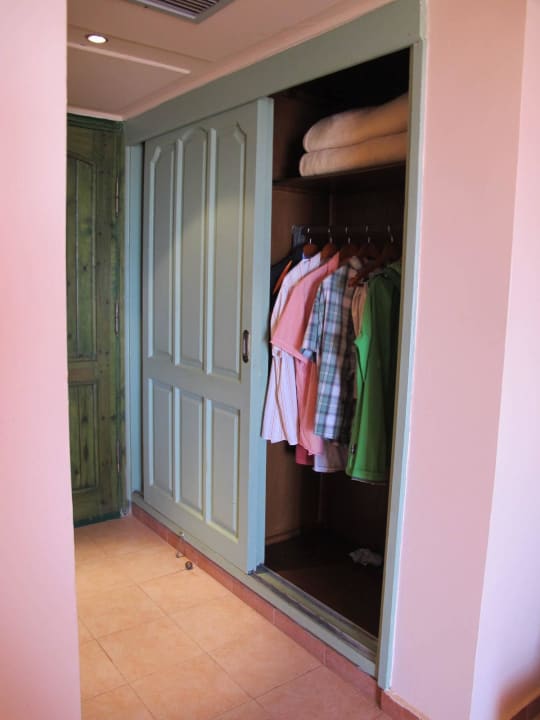 Viel Platz Shams Alam Beach Resort