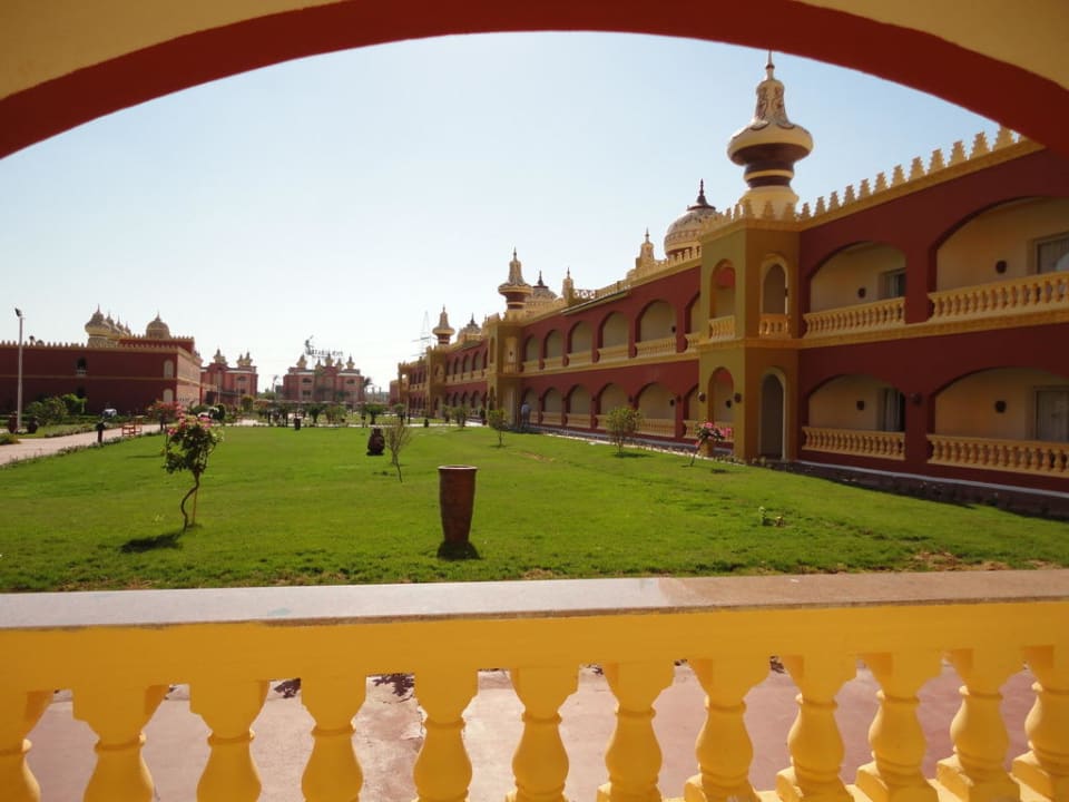 Blick aus dem Zimmer 833 Pickalbatros Alf Leila Wa Leila Resort - Neverland Hurghada