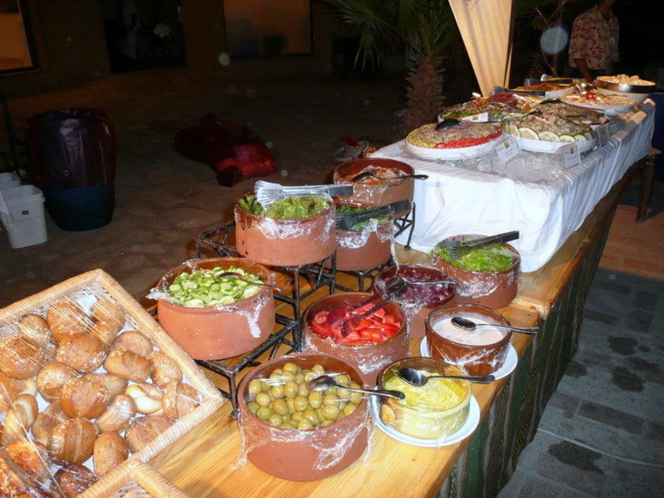 Büffet von Mövenpick und Sheraton Mövenpick Resort & Spa El Gouna