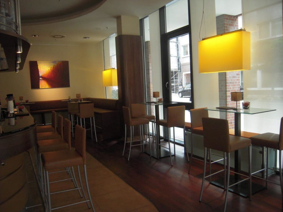 Hotelbar Lindner Hotel Hamburg Am Michel, part of JdV by Hyatt