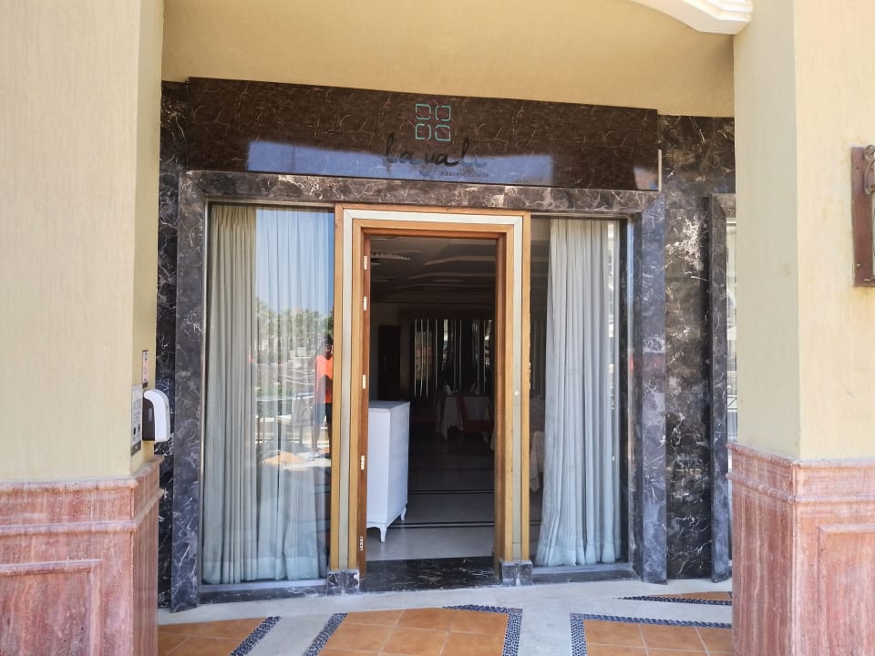 Gastro Kaisol Romance Resort