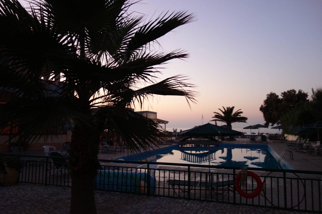 Pool Hotel Kathrin Beach