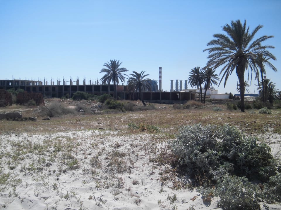Ausblick Hotel El Mouradi Skanes Beach