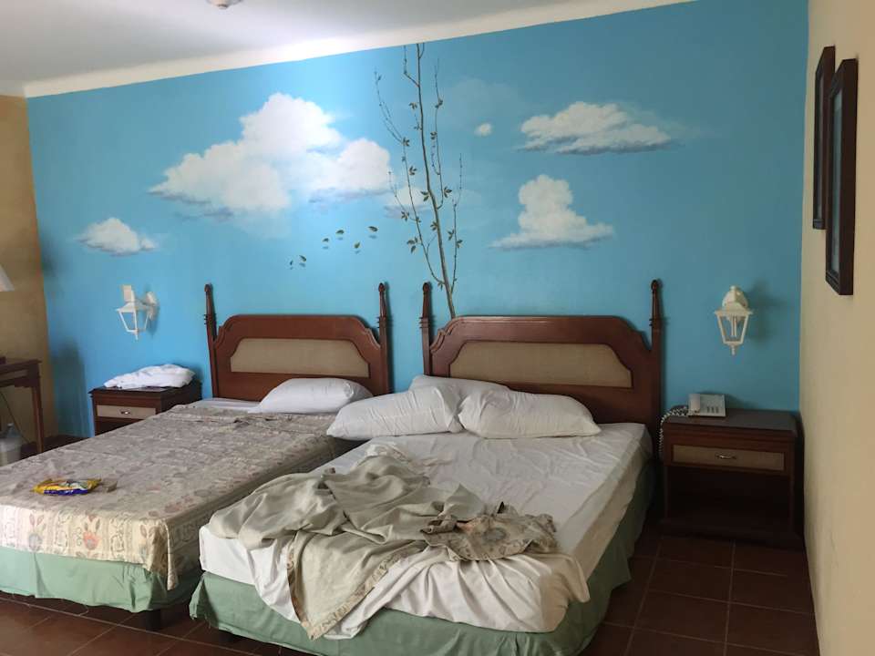 Wohn- Schlafraum Brisas Guardalavaca Hotel & Villas