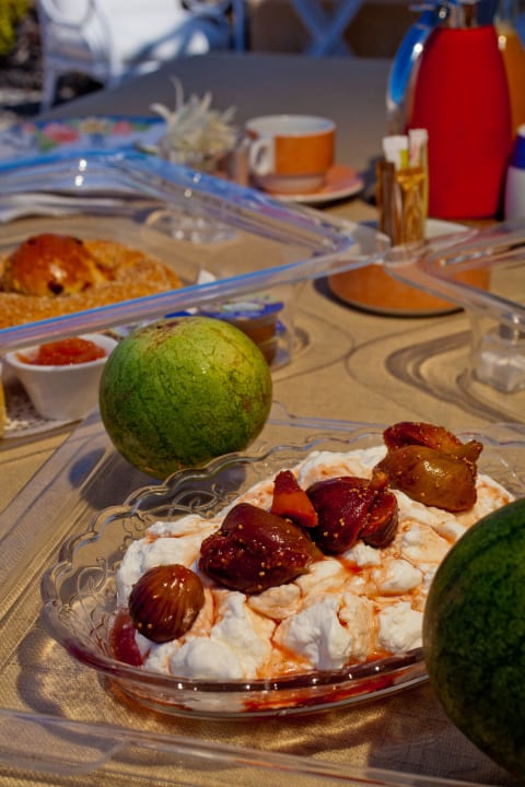 Organic home made breakfast Aegagros Caldera Houses