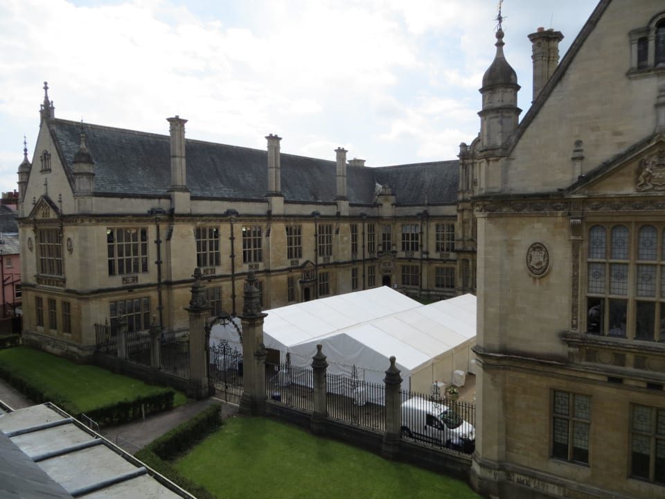 Vom Zimmer auf das Magdalen College Hotel Mercure Oxford Eastgate