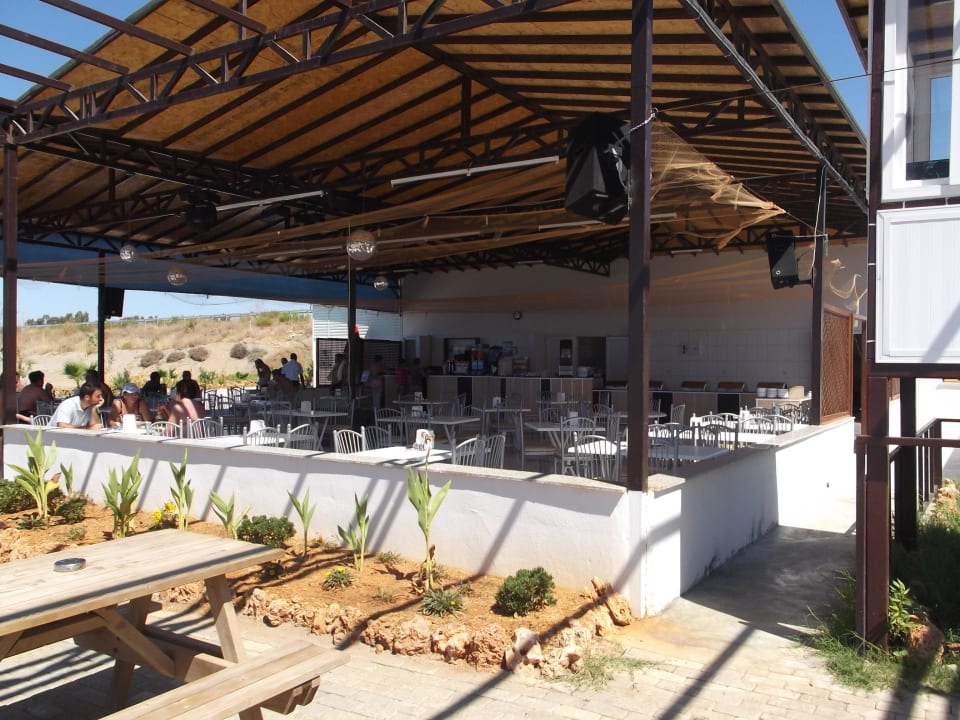 Strandbar Cenger Beach Resort & Spa