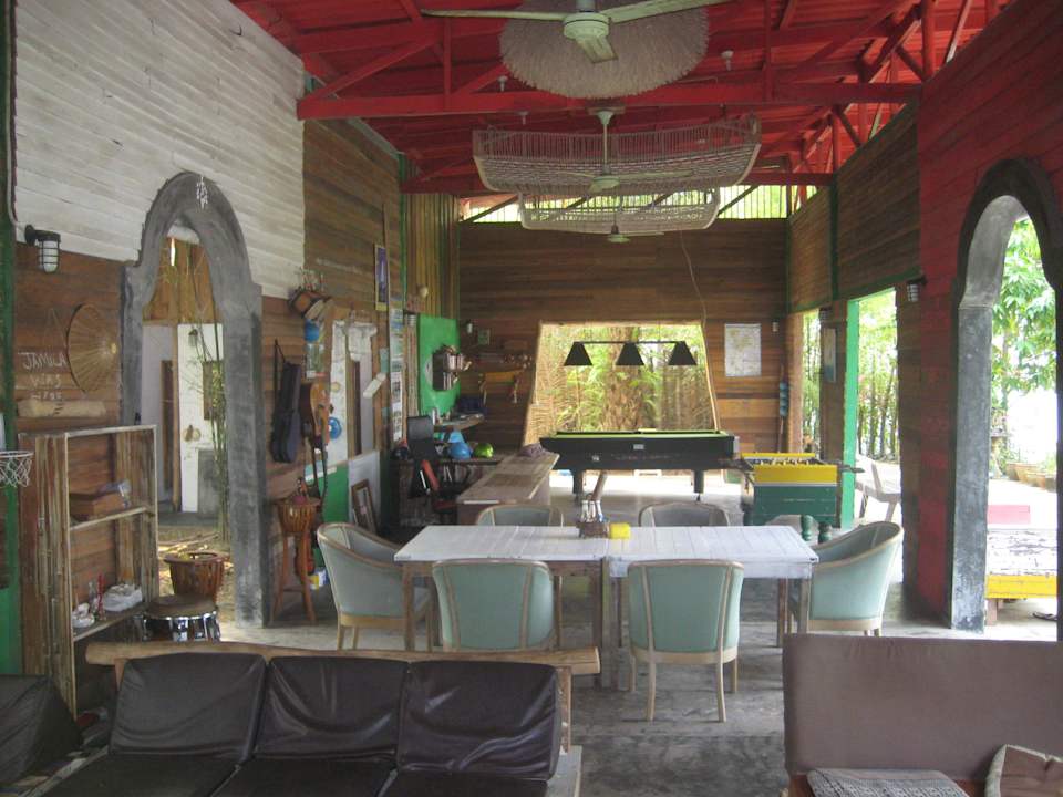 Billard Gu's Bay Resort