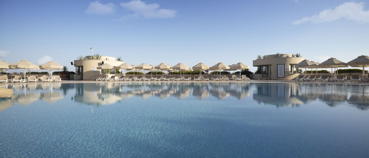 Pool Melas Resort Hotel