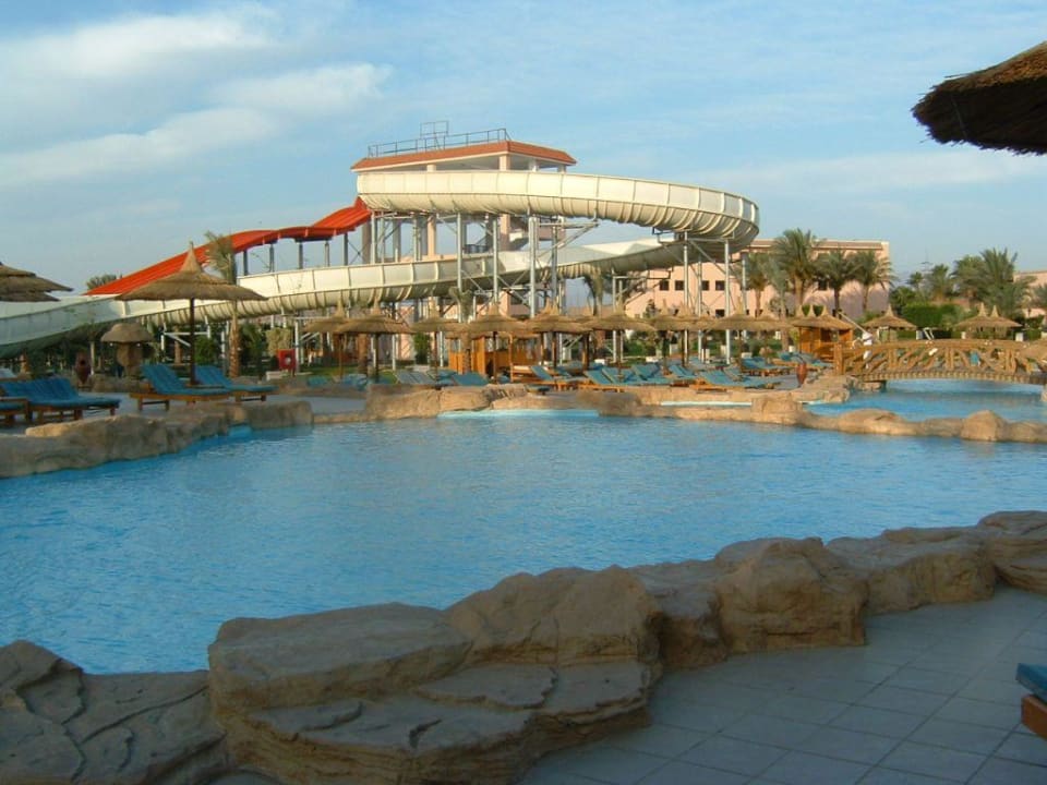 neue Poolanlage Beach Albatros Resort