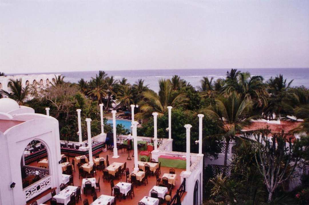 Essen Kaskazi Beach Resort