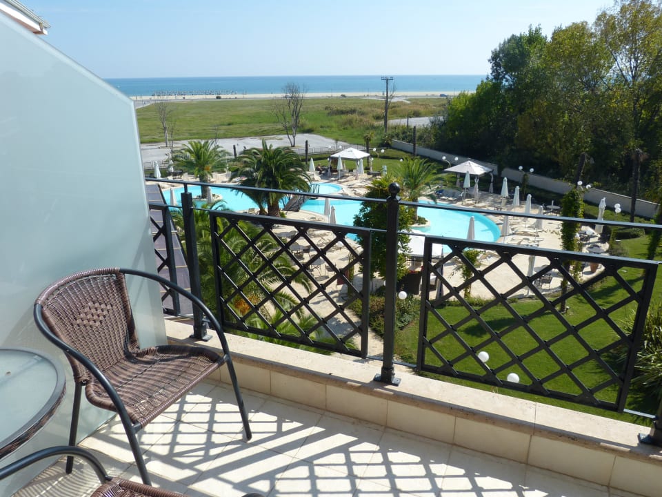 Schöner Pool- und Meerblick Mediterranean Princess