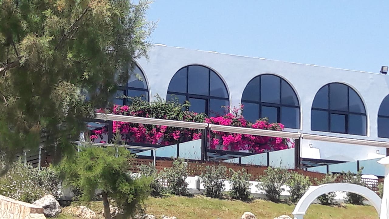 Außenansicht TUI BLUE Oceanis Beach and Spa Resort