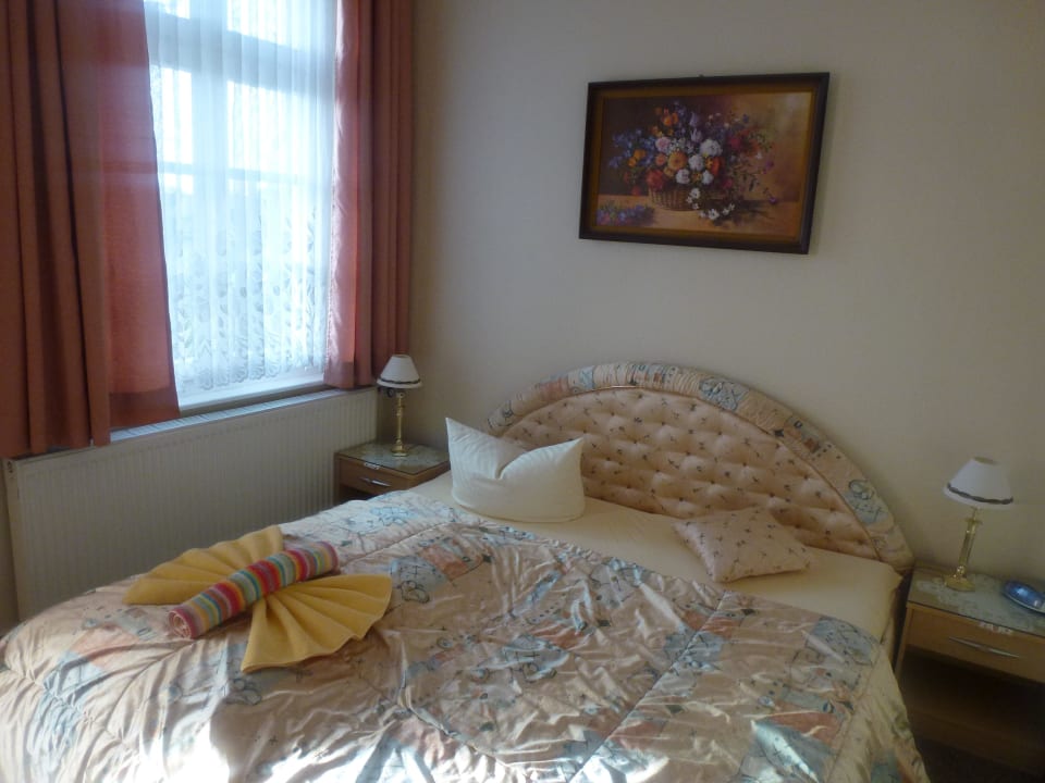 FW 24 mal allein Ferienpension Mittag