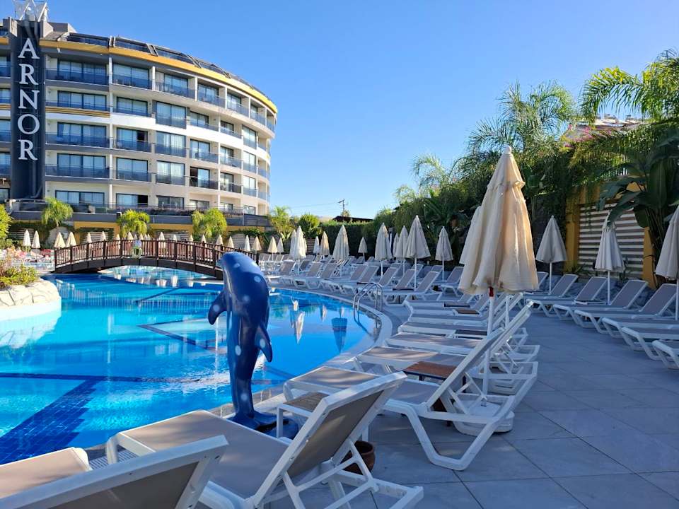 Pool Arnor de Luxe Hotel & Spa