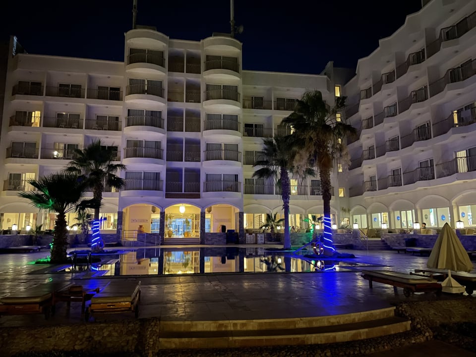 Pool Royal Star Beach Resort