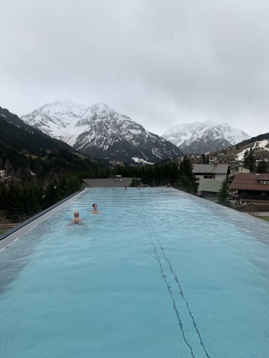 Pool A-ROSA Ifen Hotel Kleinwalsertal