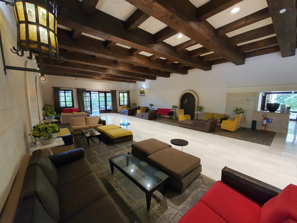 Lobby Apollonia Beach Resort & Spa