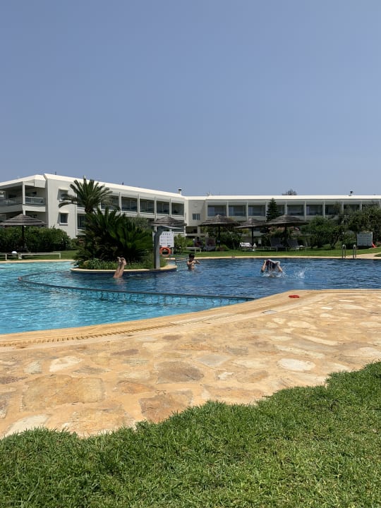 Pool ROBINSON KYLLINI BEACH