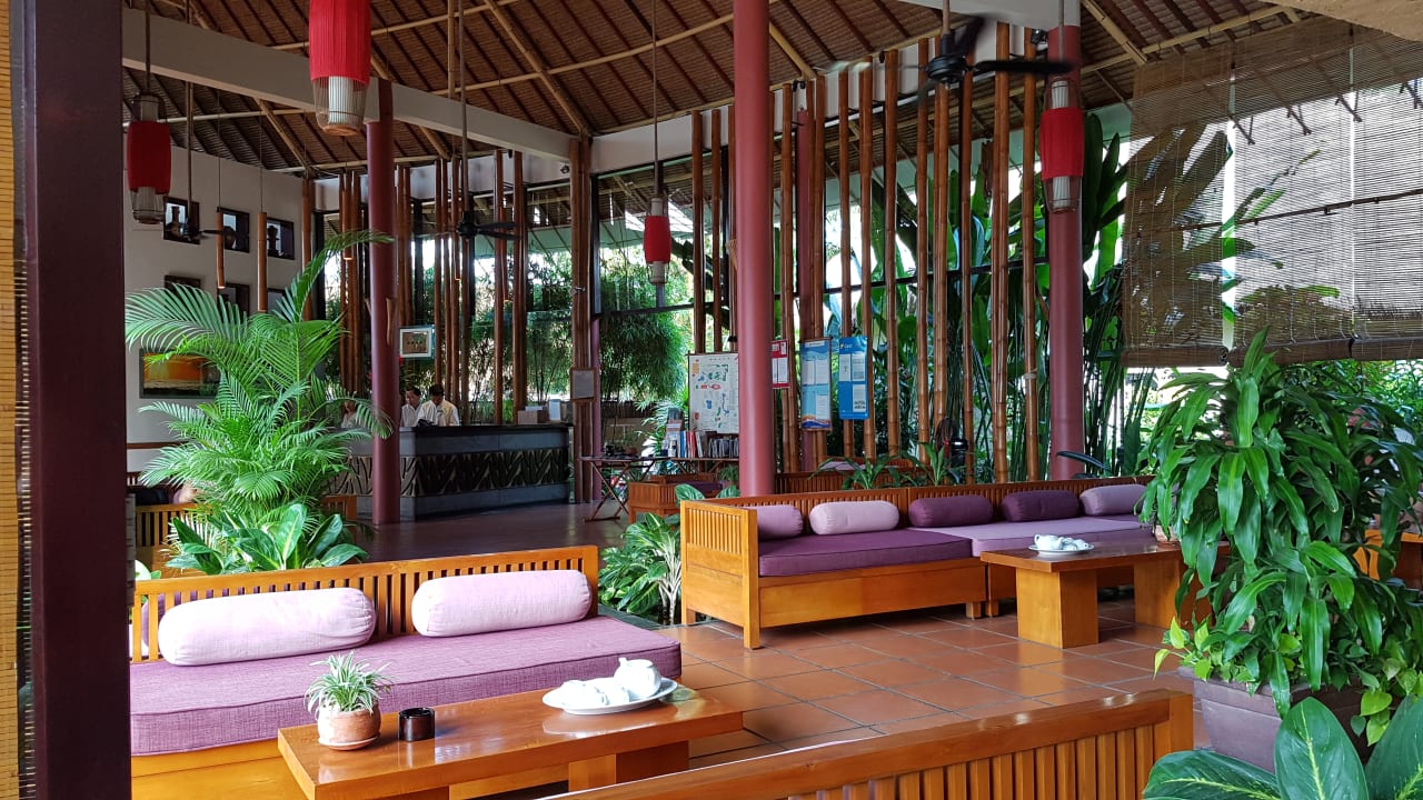 Lobby Bamboo Village Beach Resort & Spa