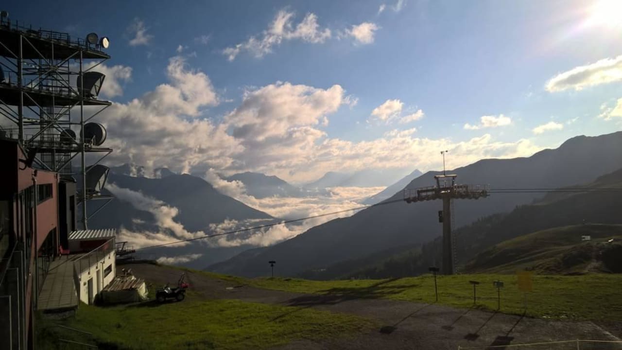 Blick am Morgen aus dem Zimmer Venet Gipfelhütte
