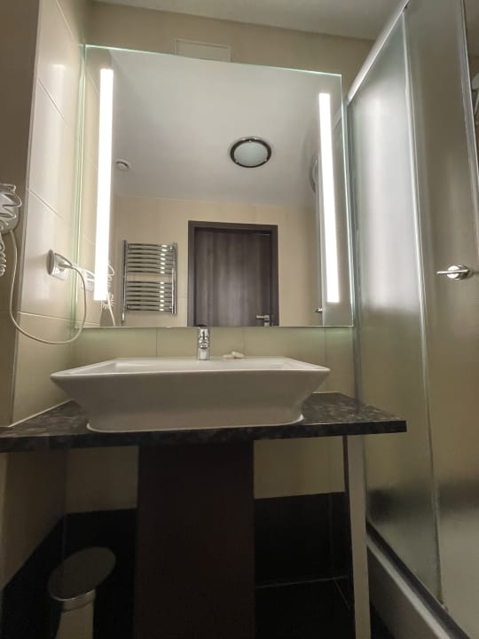 Zimmer Leonardo Royal Hotel Warsaw