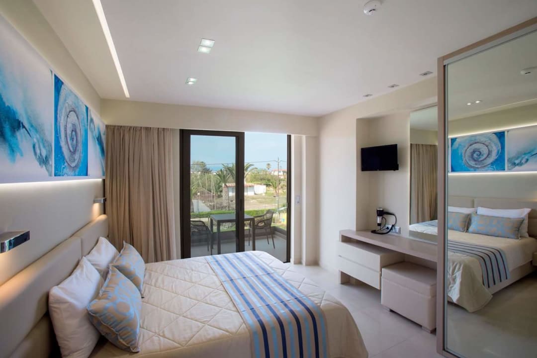 Zimmer Hotel Marinos Beach