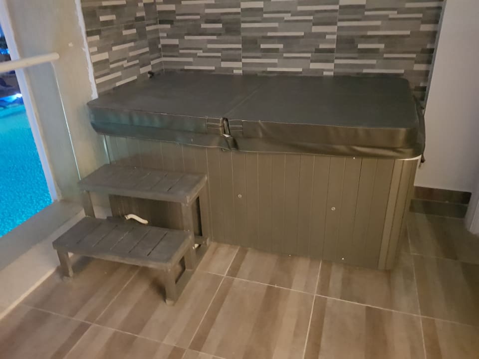 Zimmer Kaisol Romance Resort