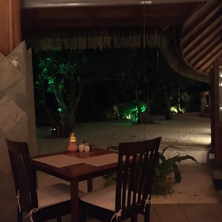 Restaurant Kuramathi Maldives