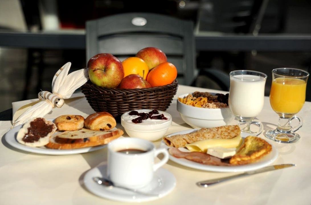 Petit-déjeuner Balladins Superior Hotel Charleroi Airport