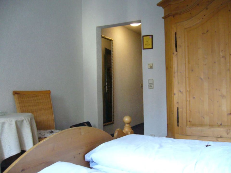 Das Zimmer Nr. 4 Hotel Altfränkische Weinstube