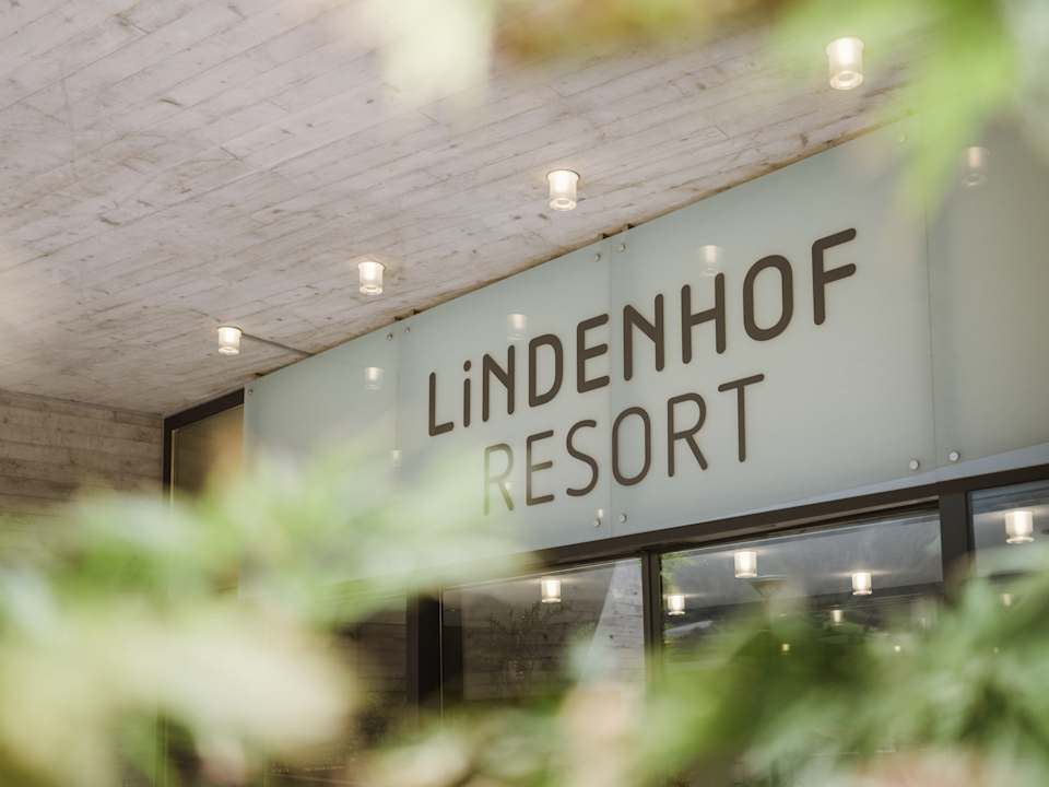 Außenansicht Lindenhof Pure Luxury & Spa DolceVita Resort