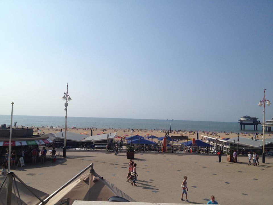 Blick von der Terrasse  Grand Hotel Amrâth Kurhaus The Hague Scheveningen