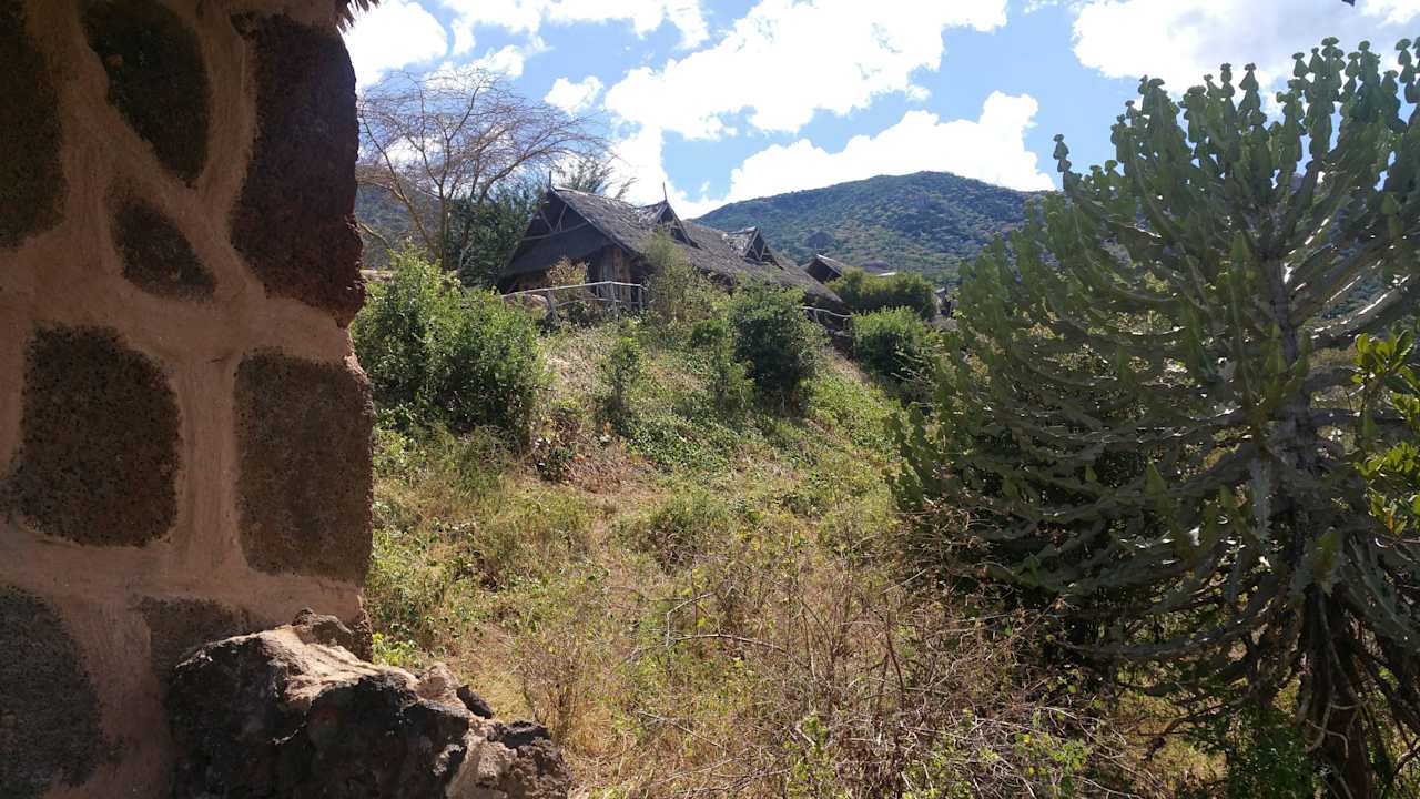 Blicck hoch zu den anderen Zimmern Rhino Valley Lodge