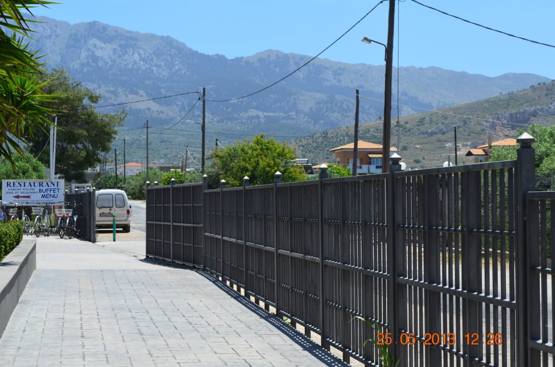 Widok na góry Ilios K Village Resort