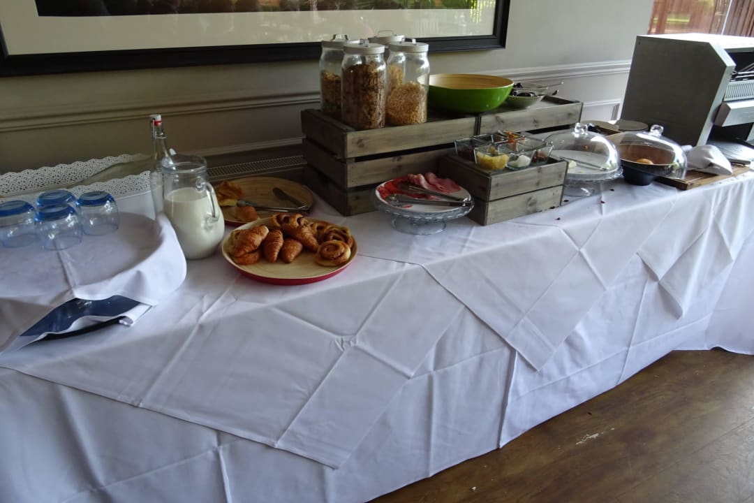 Frühstücksbüffet Hotel The Talbot Inn