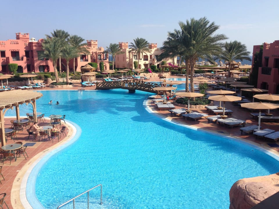 Pool Charmillion Sea Life Resort